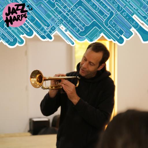 Jazz à la harpe et son mini brass-band // Rennes la rouge - épisode 1 : le paysage politique
