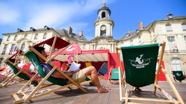 sieste It's gonna rain transat en ville 2026.jpg