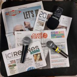 Lycée Simone Veil de Liffré - Le journalisme et la presse aujourd'hui en France - Classes de seconde 205 et 212 - Épisode 1