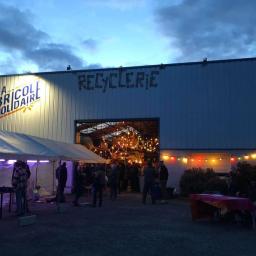 Reportage à l'atelier Bricole solidaire de la communauté Emmaüs TERRE