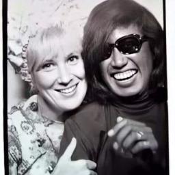 Dusty et ses soeurs - première partie (1963-1968)