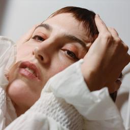 Dreaming between cities (Dana Gavanski - Pies Pala Pop # 5)